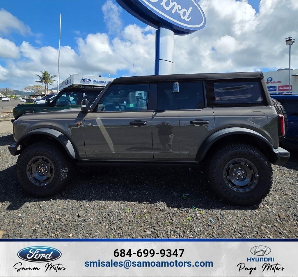 2025 Ford Bronco Badlands 4x4